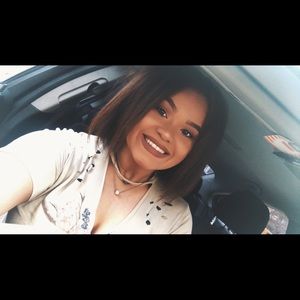 Meet your Posher, Brianna